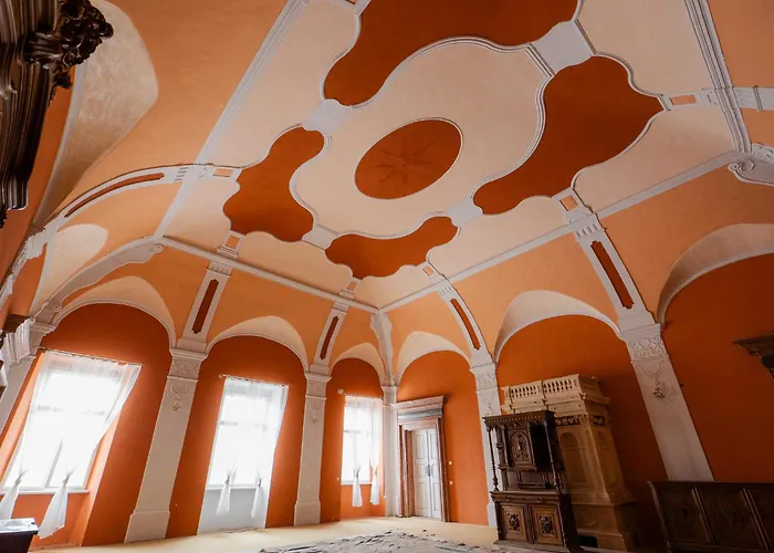 Zamek Otel Międzylesie