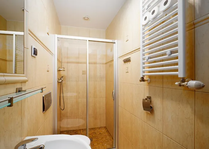 Otel Zamek Międzylesie